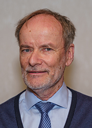 Dr. Bernhard Firgau